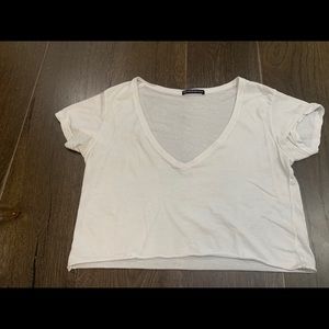 Brandy Melville white v neck cropped t shirt